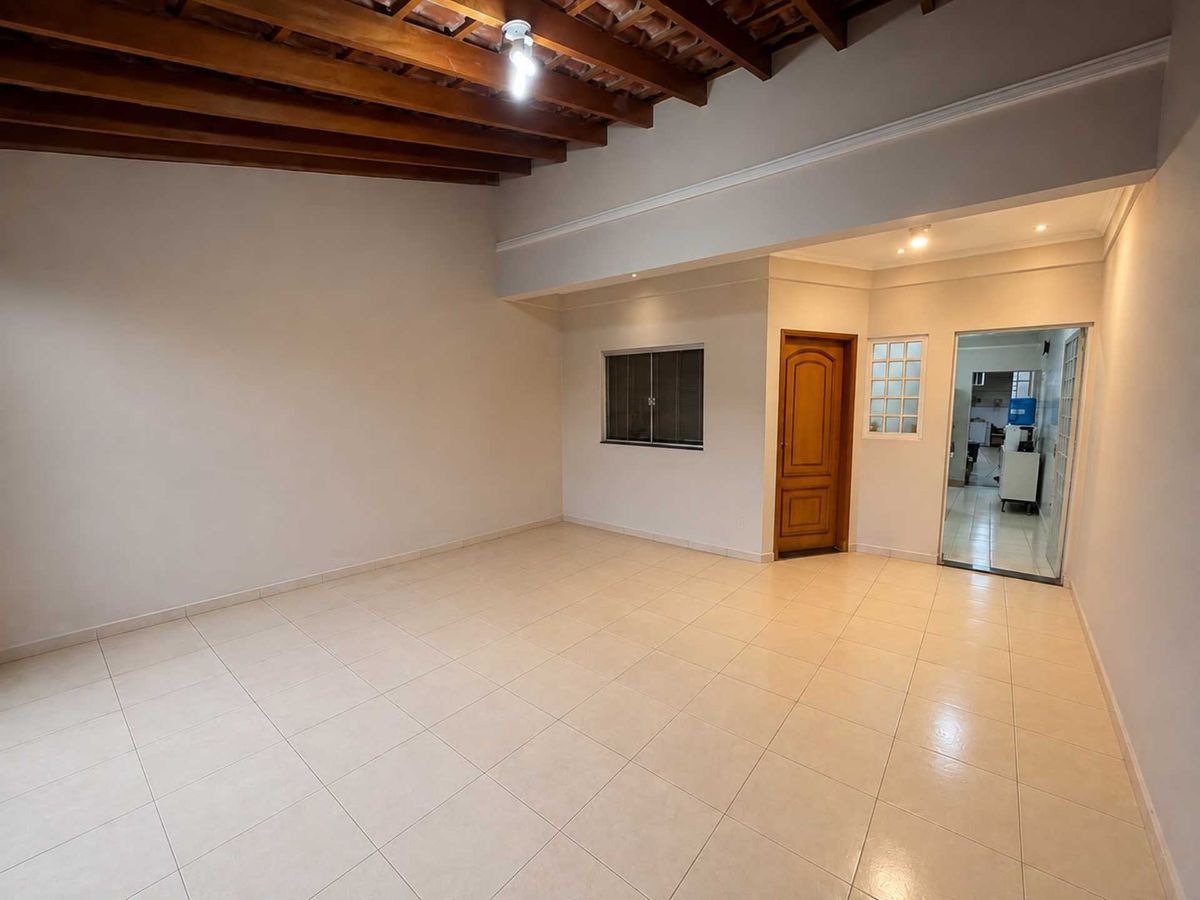 Casa com 3 quartos, Palmital - Marília