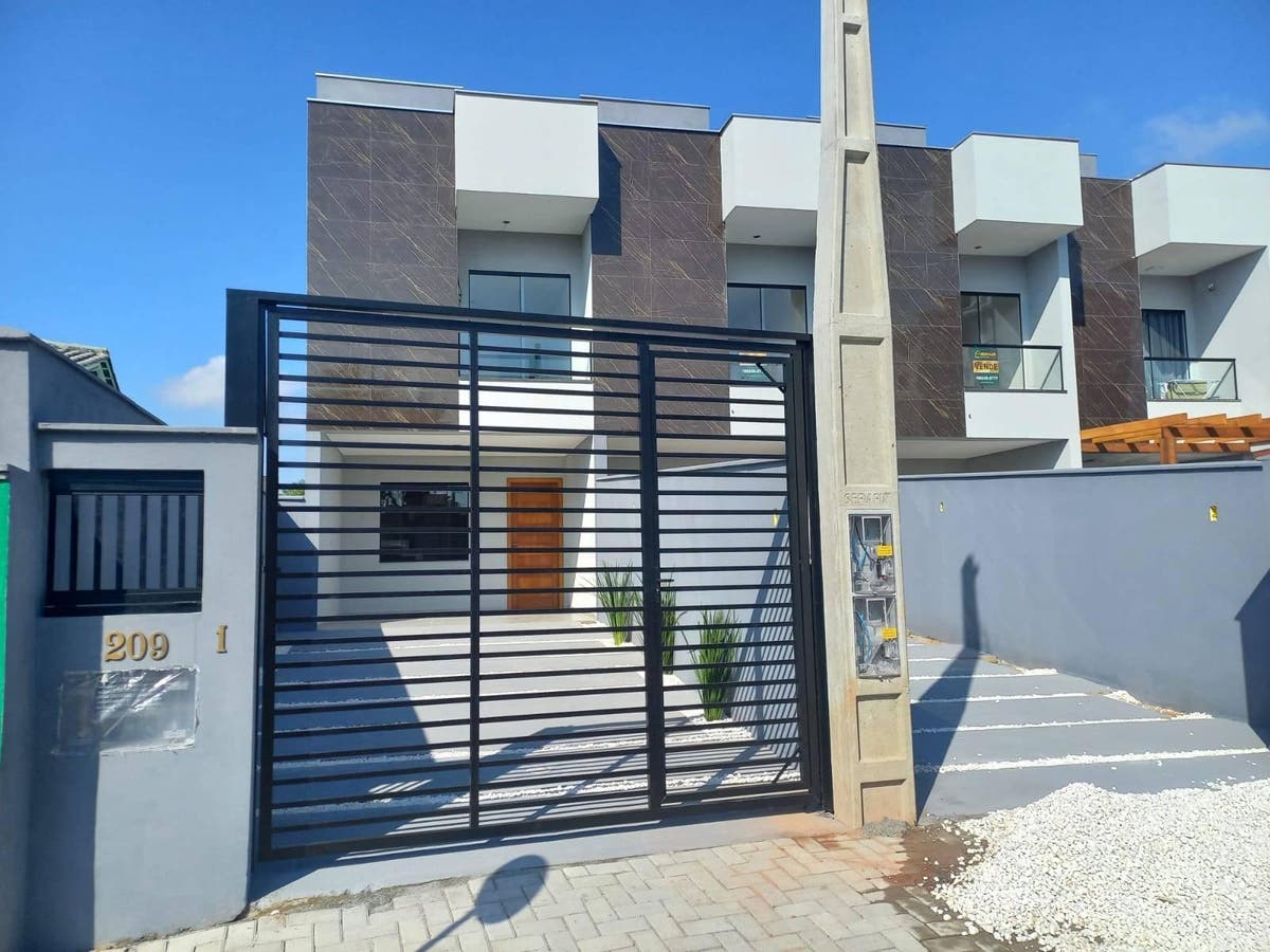 Casa Geminada com 2 suítes, Costa e Silva - Joinville - Casa Geminada em Costa e Silva, Joinville - à venda - H7 Imóveis Ltda
