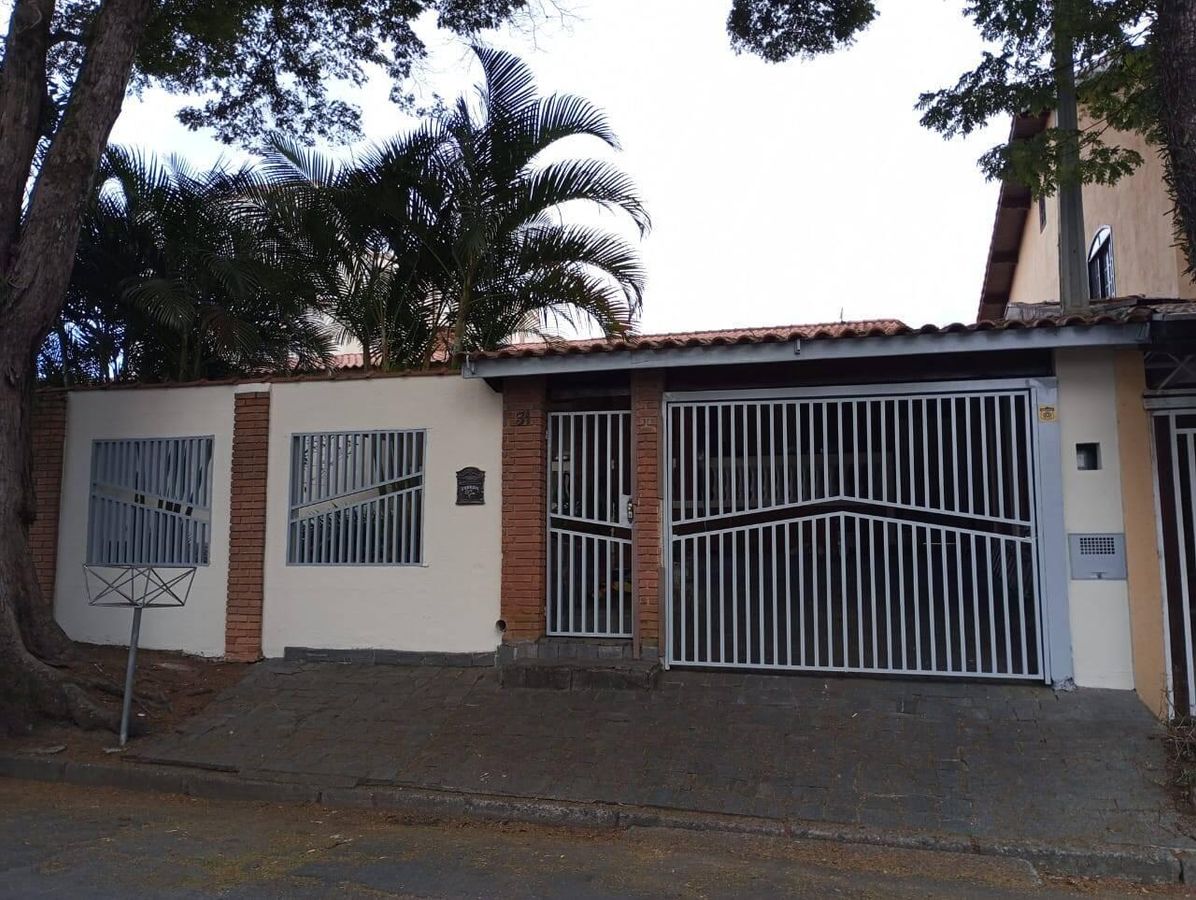 LINDA CASA NO JARDIM AMERICA JACAREÍ SP LOCAÇÃO - Casa em Jardim América, Jacareí - para locação - LISURA IMÓVEIS
