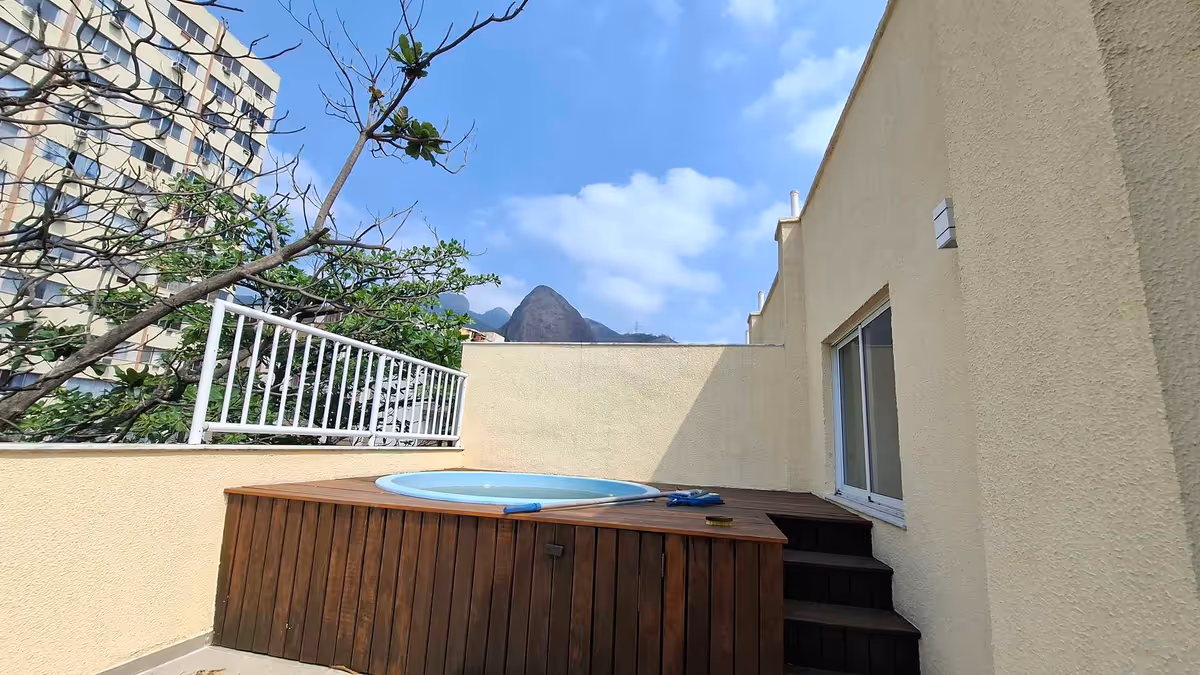 Cobertura duplex com 03 quarto, sendo 02 suítes, 02 salas e piscina privativa - 140m² - Grajaú - Cobertura em Grajaú, Rio de Janeiro - à venda - MIGUEZ IMOBILIÁRIA