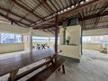 Apartamento para Locação em Coqueiros | Reformado, 2 dormitórios e a poucos passos do Parque de Coqueiros e do Centro