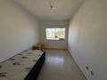 Apartamento semimobiliado no bairro Santa Regina