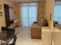 Apartamento à venda na Praia Comprida | 2 dormitórios, sacada e localização estratégica em São José