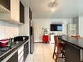 Apartamento com suíte + 1 quarto no bairro Nova Brasilia por 430.000,00