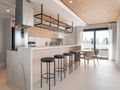Apartamento a venda com 3 quartos, Móveis planejados, andar alto, no bairro Estreito em Florianopolis