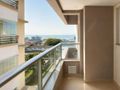 Apartamento a venda 2 dormitórios (1 suíte), 72m², com sacada e churrasqueira em Barreiros R$691 mil