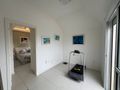 Apartamento Duplex à venda no Mirante do Porto em Coqueiros | 2 dormitórios (1 suíte), 2 sacadas, churrasqueira, 2 vagas livres e hobby box