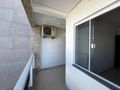 Apartamento semimobiliado no bairro Santa Regina