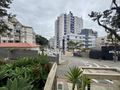 Apartamento para Locação em Coqueiros | Reformado, 2 dormitórios e a poucos passos do Parque de Coqueiros e do Centro