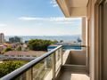 Apartamento a venda 2 dormitórios (1 suíte), 72m², com sacada e churrasqueira em Barreiros R$691 mil