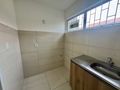 Studio Reformado para Locação com Vaga de Garagem em Coqueiros – 05 minutos do Centro de Fpolis