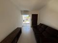 Apartamento semimobiliado no bairro Santa Regina