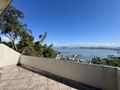Casa com Vista Mar para Locação com 03 Dormitórios – Espaço, Conforto e Exclusividade ao Lado do Centro de Florianópolis