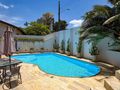 Sobrado com 4 quartos à Venda, Centro - Jaraguá do Sul