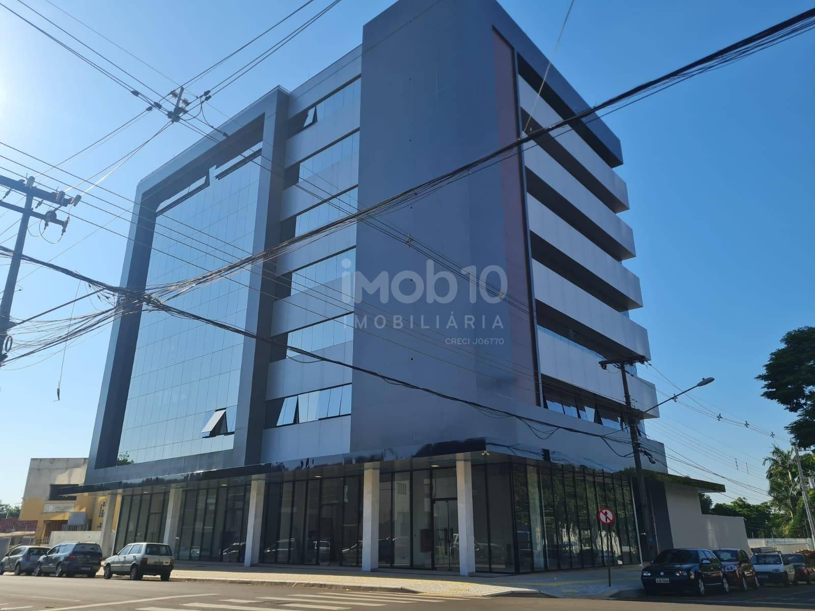 SALA COMERCIAL À VENDA NO LIFE OFFICE EM FOZ DO IGUAÇU/PR.