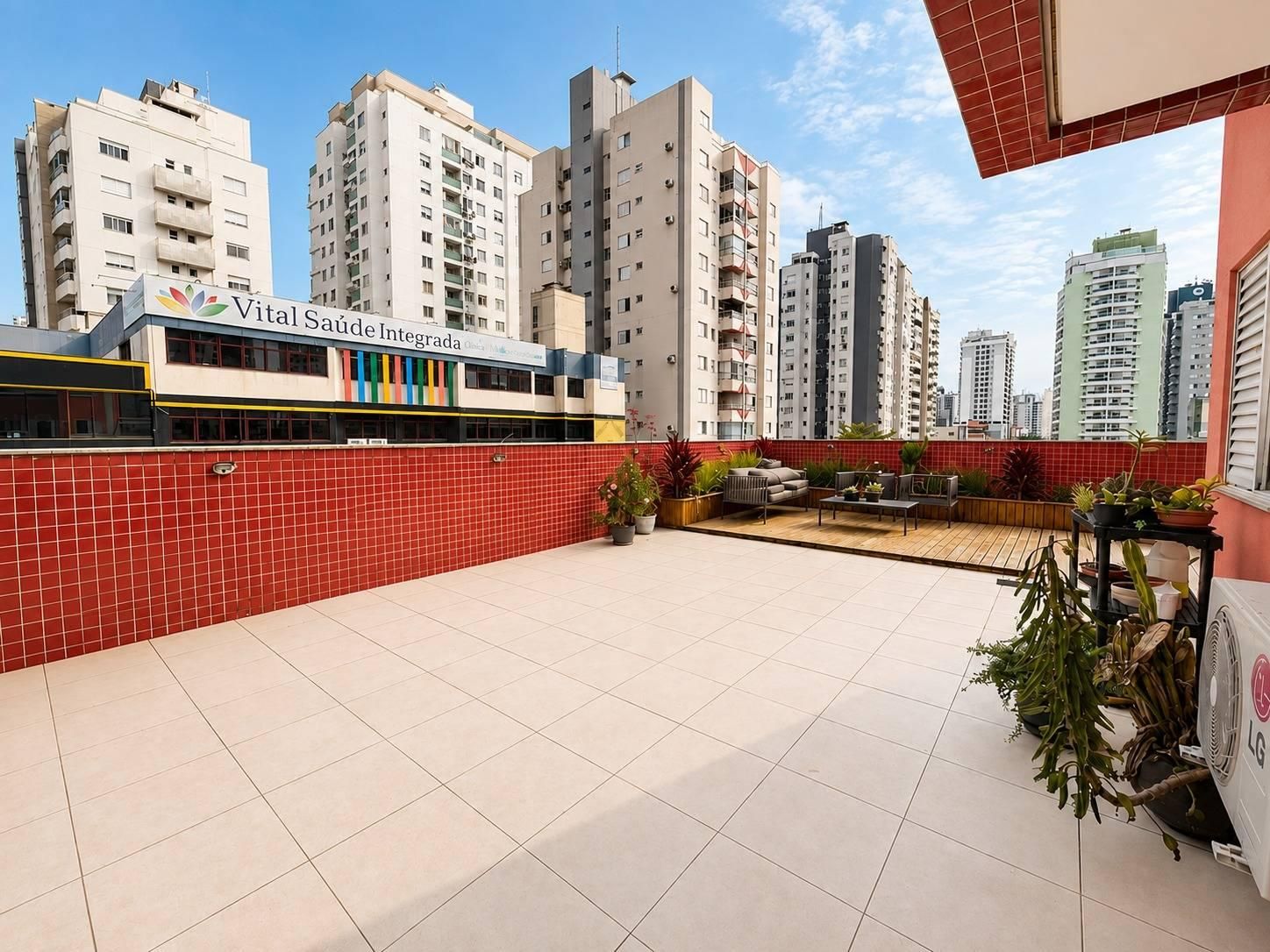 Residencial › Apartamento - Venda - 110,00 (M²) de Área Total - 110,00 (M²) de Área Privativa - R$:1.100.000,00 - Campinas - São José - SC - Apartamento em Campinas, São José - à venda - 500 NEGOCIOS IMOBILIARIOS EIRELI
