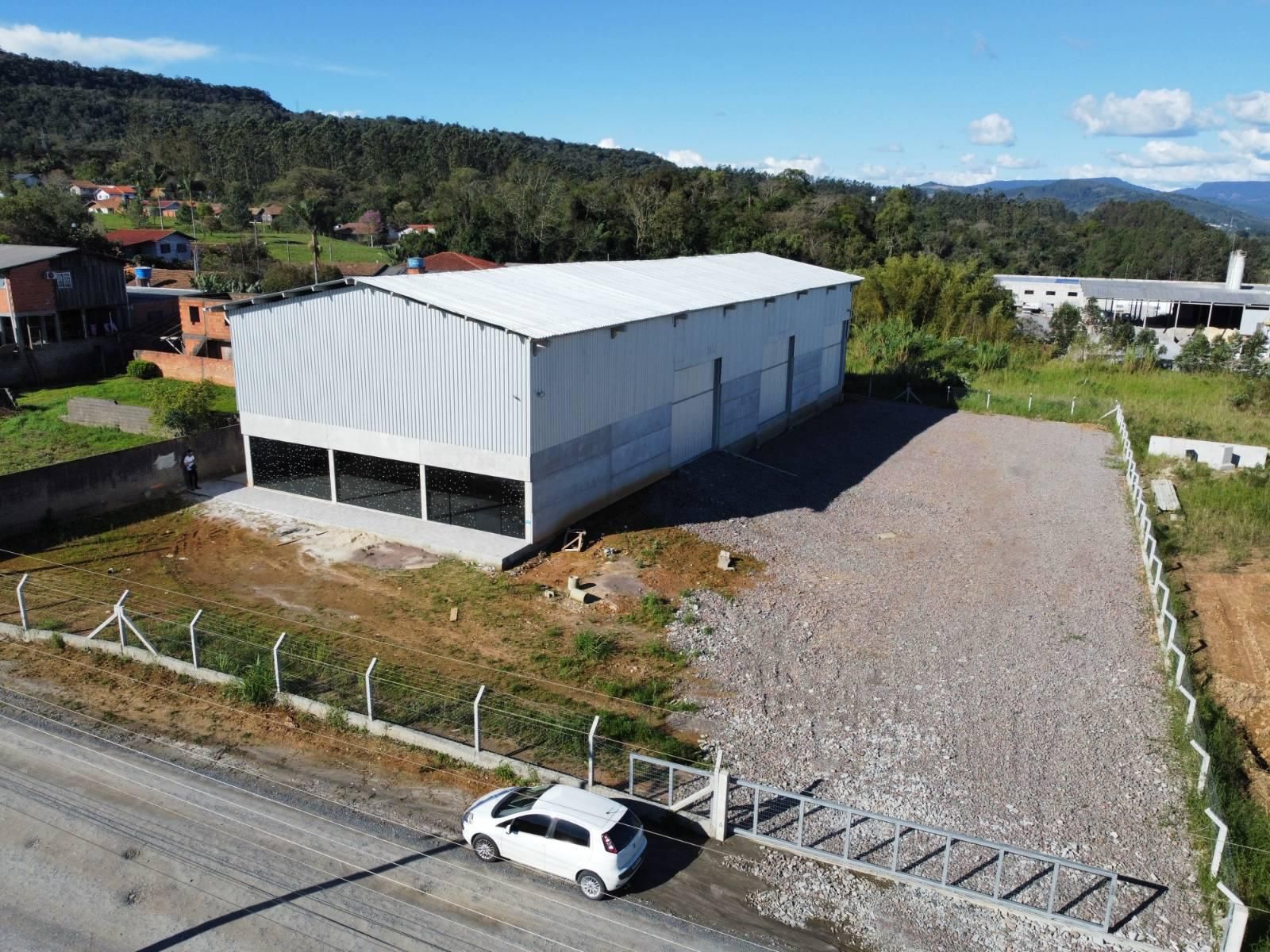 Galpão Para Locação - Estrada da Penha - Bairro Rainha - Rio do Sul - Santa Catarina - Galpão em Rainha, Rio do Sul - para locação - Imobiliária Cimardi LTDA