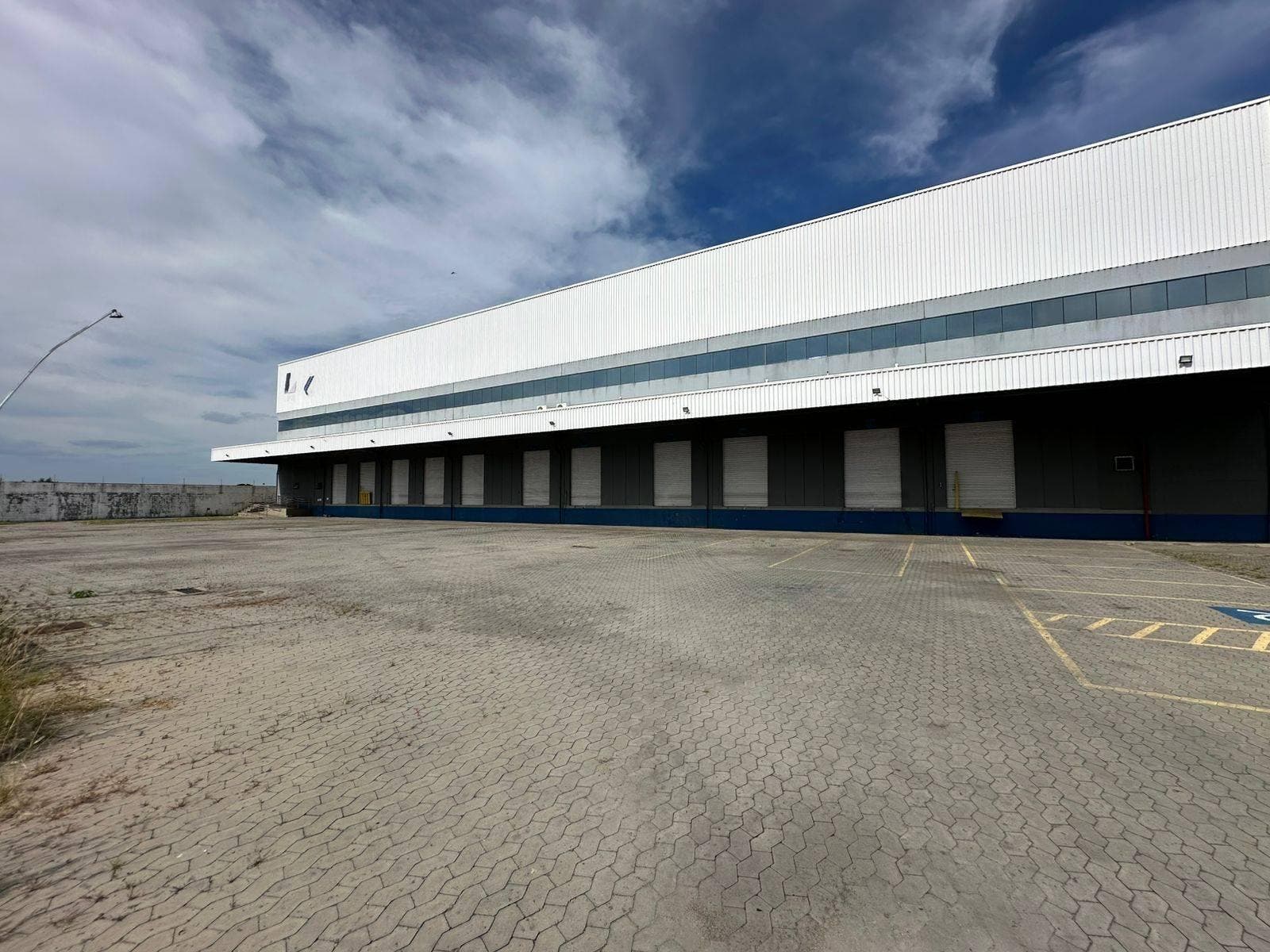 Galpão Comercial - 4.138,89 m² - Civit I - Serra/ES