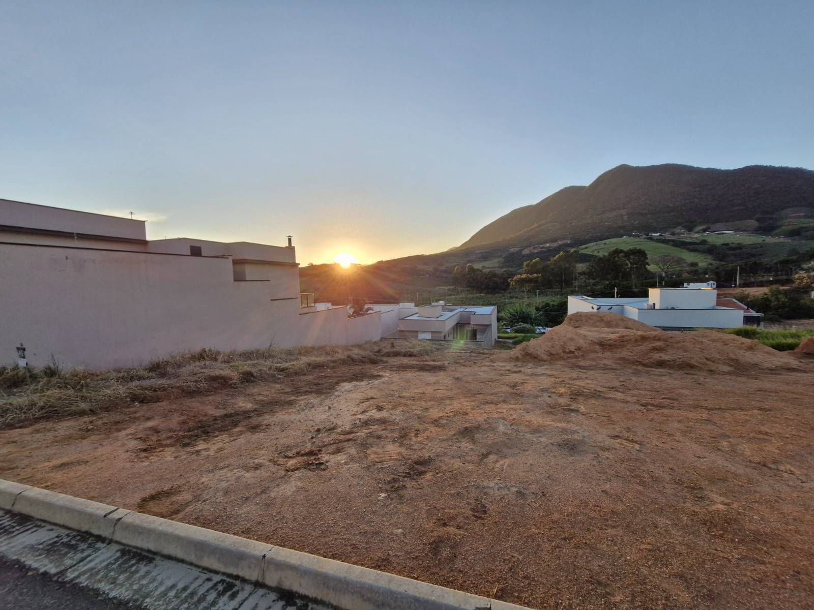 Terreno à Venda - 250m² - Jardim Alto Bela Vista - Lote/Terreno em Jardim Alto da Bela Vista, Andradas - à venda - Teixeira Consultoria Imobiliaria LTDA