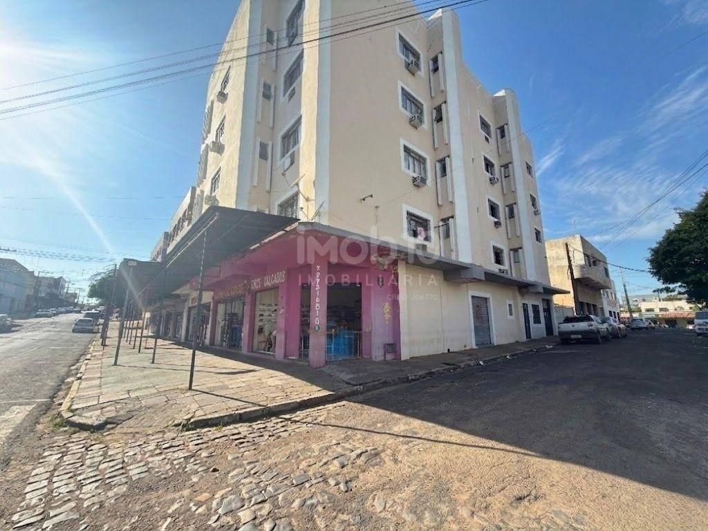 PREDIO A VENDA RESIDENCIAL E COMERCIAL VILA PORTES.