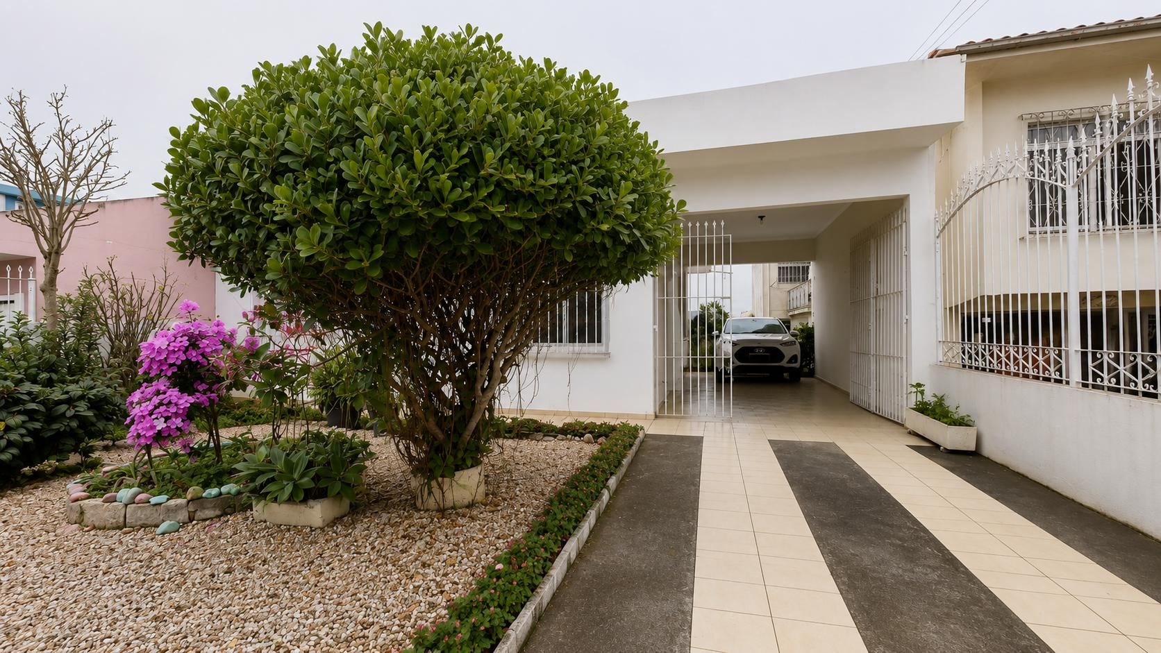 Residencial › Casa - Venda - 300,00 (M²) de Área Total - de Área Privativa - R$:750.000,00 - Barreiros - São José - SC - Casa em Barreiros, São José - à venda - 500 NEGOCIOS IMOBILIARIOS EIRELI