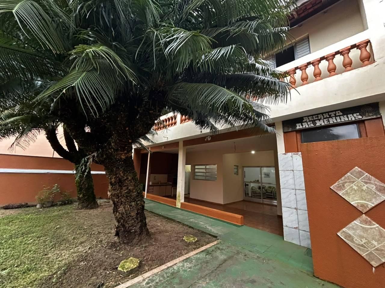 fachada residencial moderna