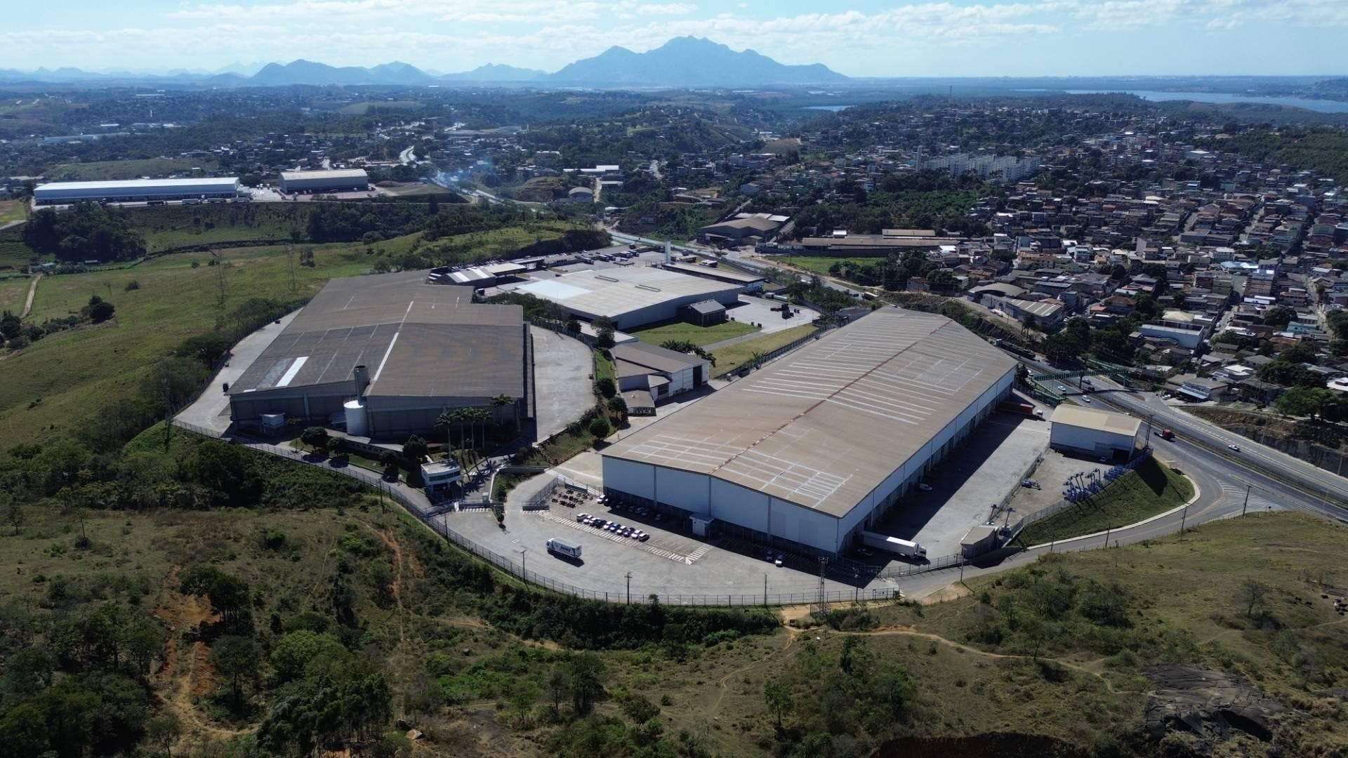 Galpão Comercial - 1000 m² - Serra do Anil - Cariacica/ES
