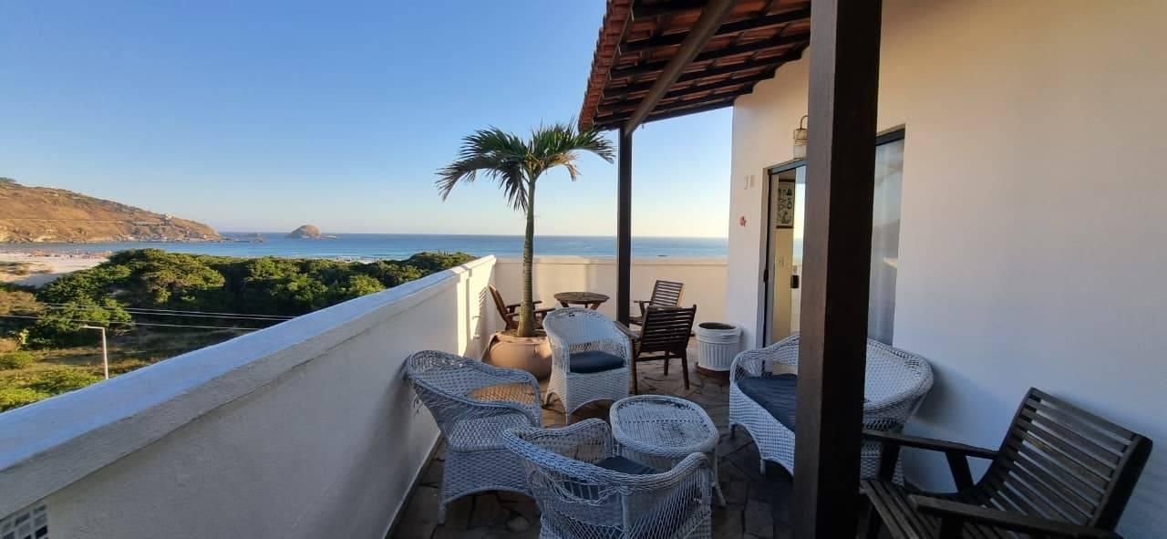 Excelente Cobertura Duplex - Praia Grande - Cobertura em Praia Grande, Arraial do Cabo - à venda - Imobiliaria Praiana do Cabo LTDA ME