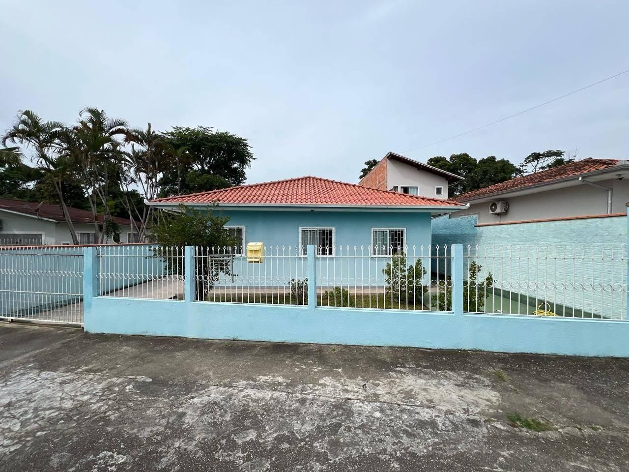 Residencial › Casa - Venda - 360,00 (M²) de Área Total - 136,00 (M²) de Área Privativa - R$:796.000,00 - Bom Viver - Biguaçu - SC - Casa em Bom Viver, Biguaçu - à venda - 500 NEGOCIOS IMOBILIARIOS EIRELI