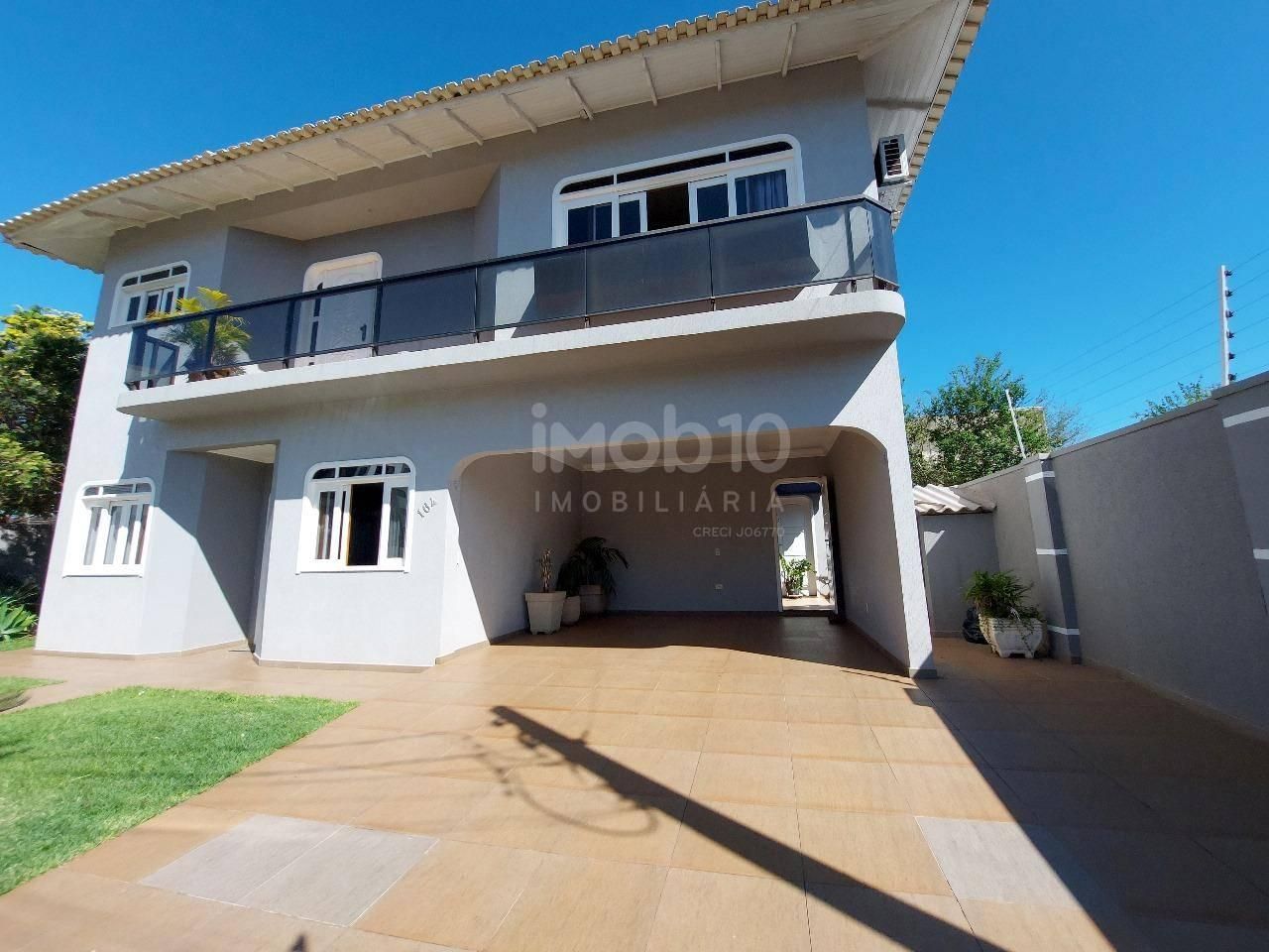 SOBRADO A VENDA COM 3 QUARTOS JARDIM IPÊ FOZ DO IGUAÇU - PR