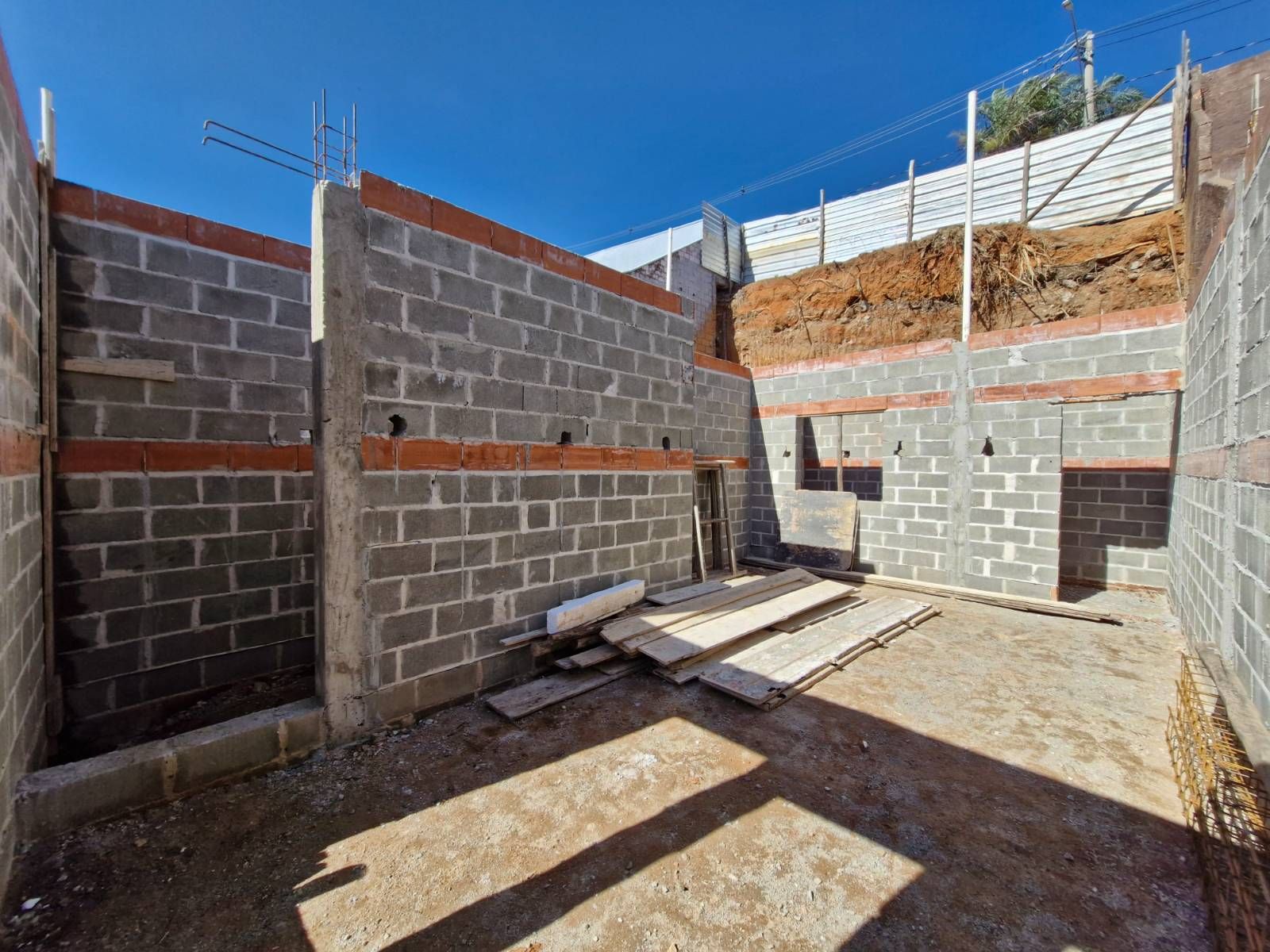 Sobrado à Venda - 104 m² - Jardim Alfa - Casa em Jardim Alfa, Andradas - à venda - Teixeira Consultoria Imobiliaria LTDA