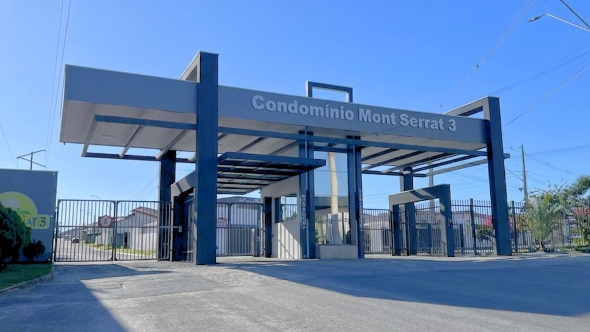 Casa em Condomínio - 3 Quartos (Sendo uma Suíte C/ Closet) no MontSerrat 3 - Casa de Condomínio em Colina Verde, Teixeira de Freitas - para locação - Administra Imóveis - LTDA