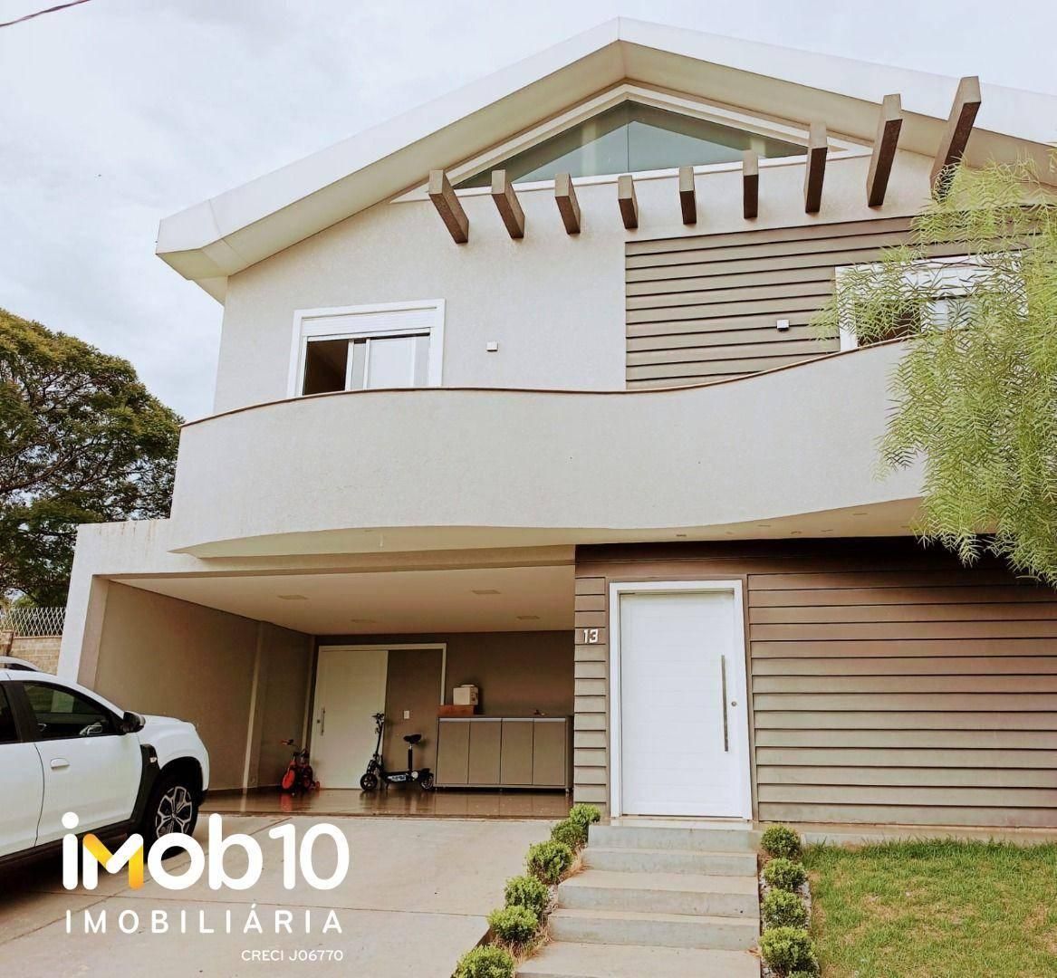 SOBRADO A VENDA NO CONDOMINIO TERRAS ALPHA II - JARDIM IPÊ - FOZ DO IGUAÇU