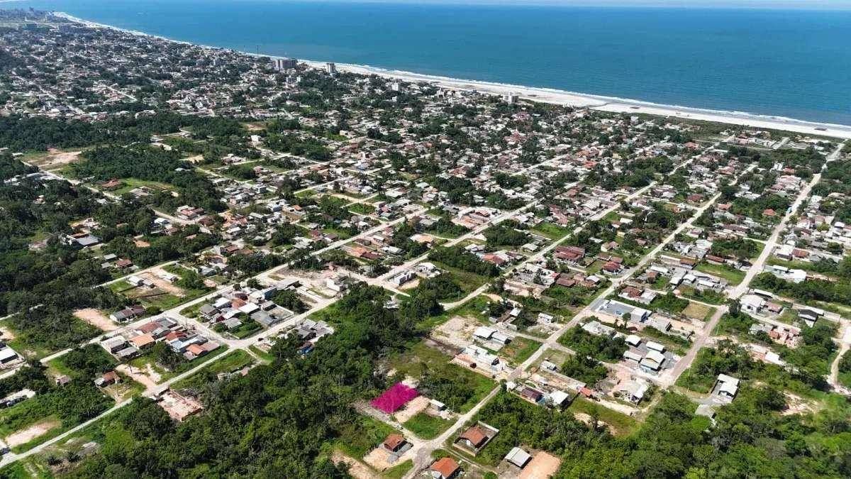 Terreno parcelado, medindo 144m² à venda em Itapoá, no Balneário Imperador - Lote/Terreno em Continental, Itapoá - à venda - Âncora Imóveis Assessoria Imobiliária LTDA