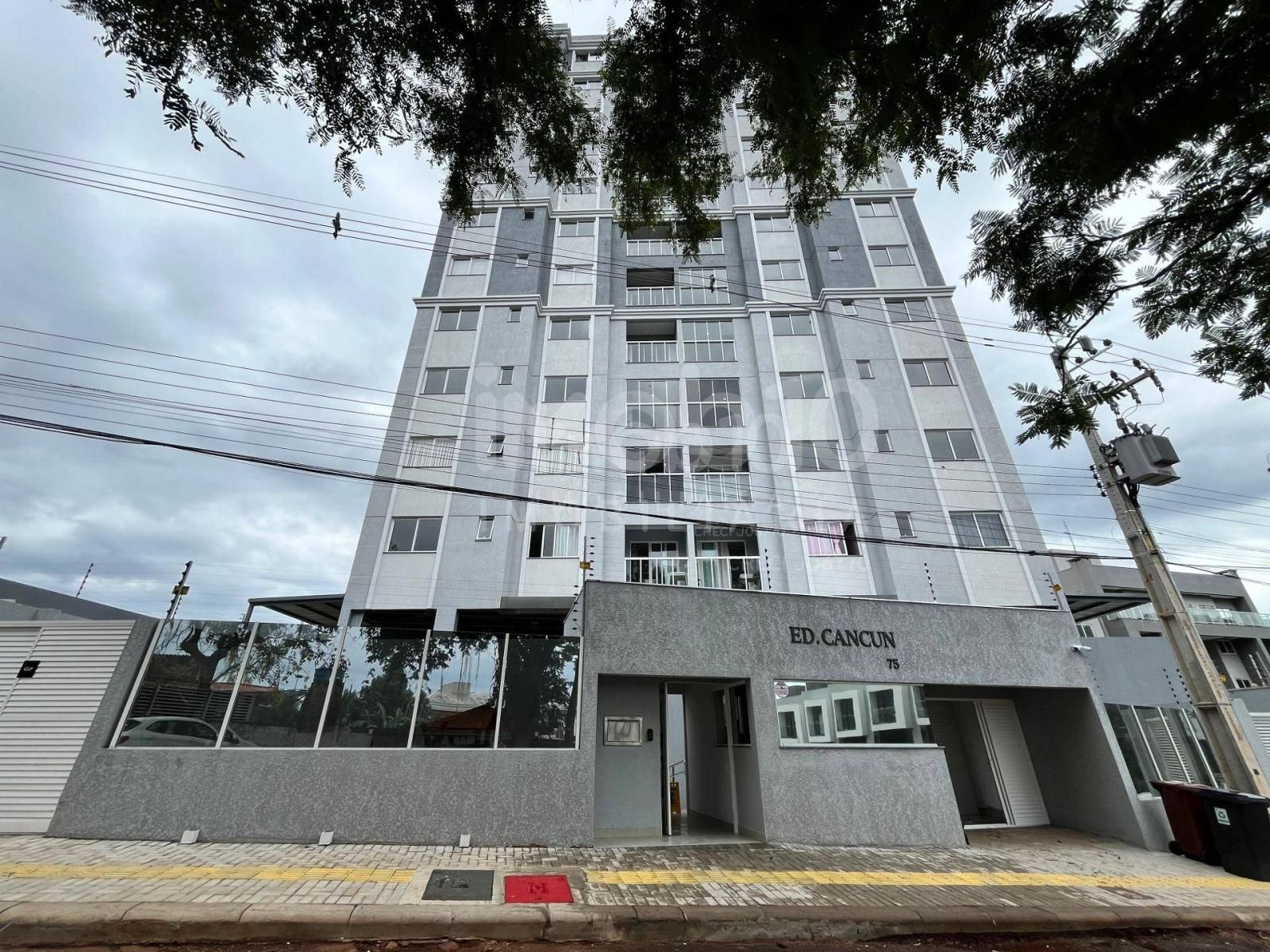 APARTAMENTO COM 3 QUARTOS A VENDA NO EDIFÍCIO CANCUN EM FOZ DO IGUAÇU - PR