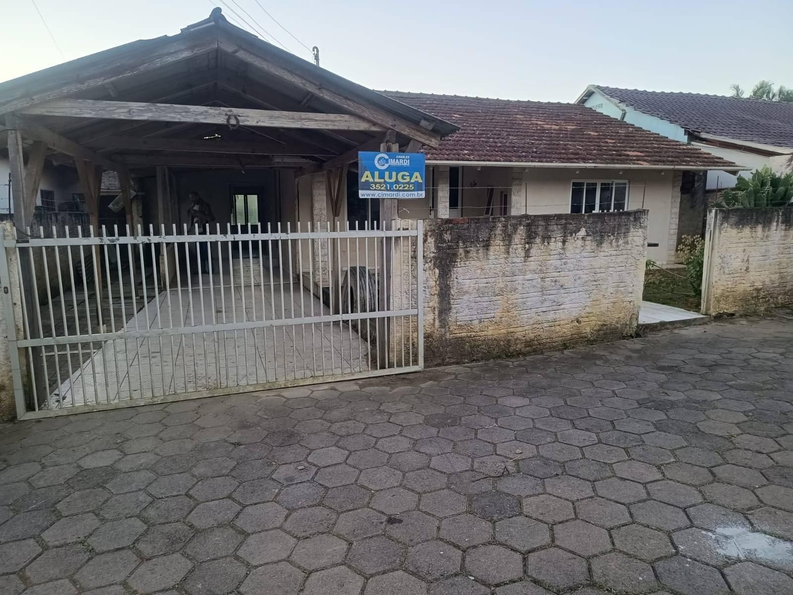 Casa para Locação em Lontras - SC - Casa em Centro, Lontras - para locação - Imobiliária Cimardi LTDA