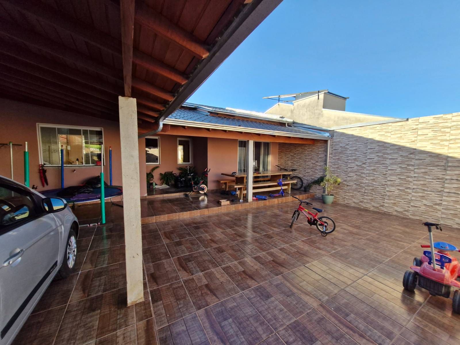 Casa à Venda - 125m² - Jardim Mirante - Casa em Jardim Mirante, Andradas - à venda - Teixeira Consultoria Imobiliaria LTDA