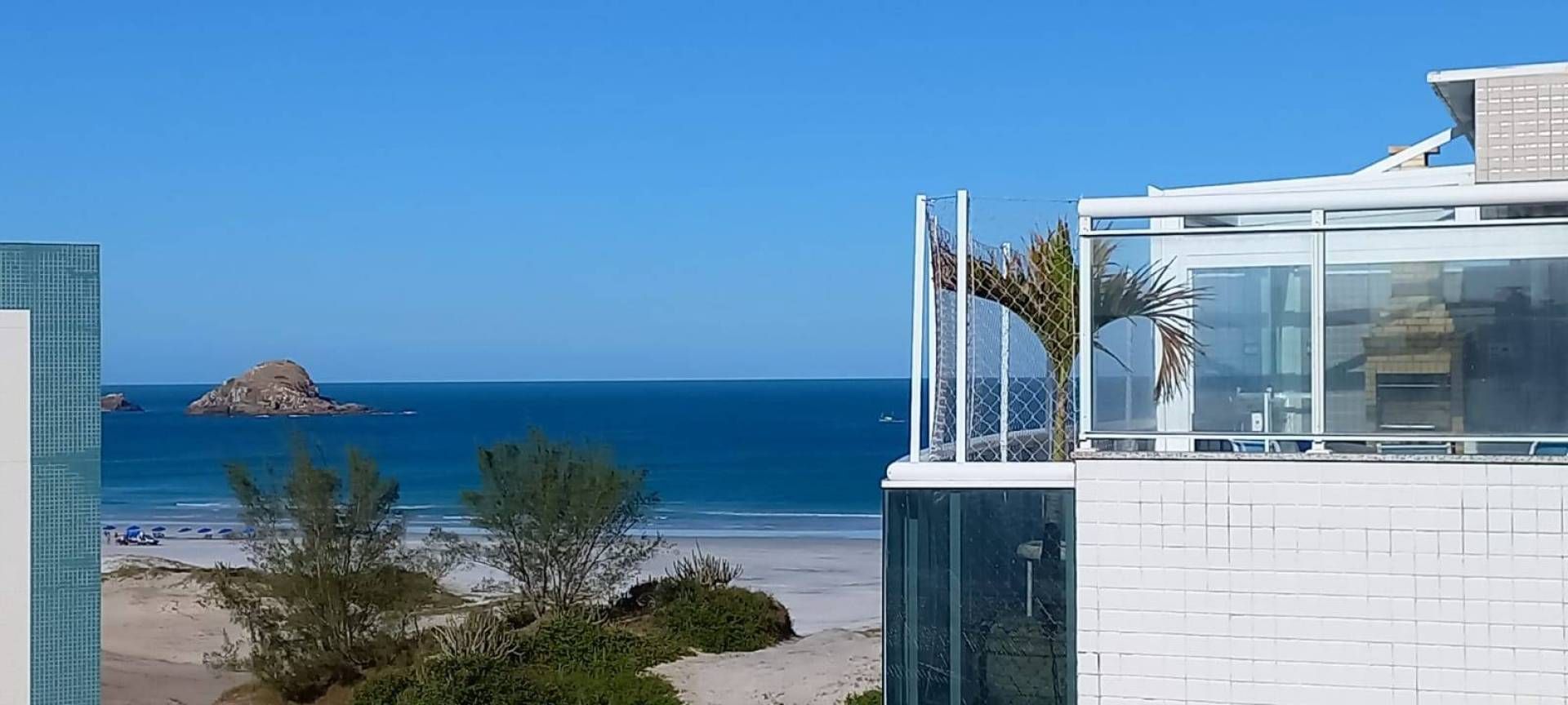 Cobertura com 3 quartos, Praia Grande - Arraial do Cabo - Cobertura em Praia Grande, Arraial do Cabo - para temporada - Imobiliaria Praiana do Cabo LTDA ME