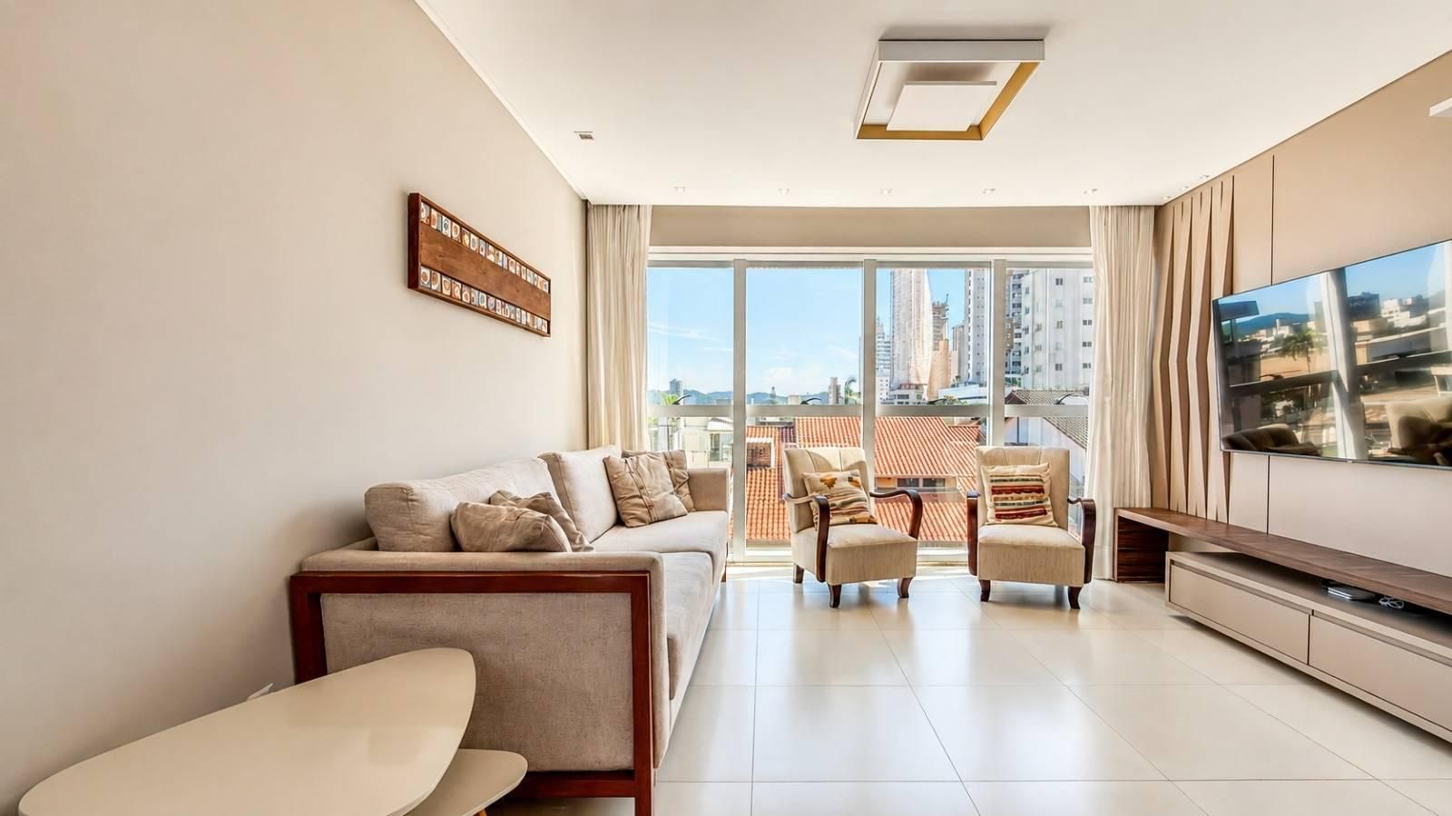 Apartamento 3 dormitórios e 2 vagas na Rua 3300 - Apartamento em Centro, Balneário Camboriú - à venda - Nobilitá Imobiliária