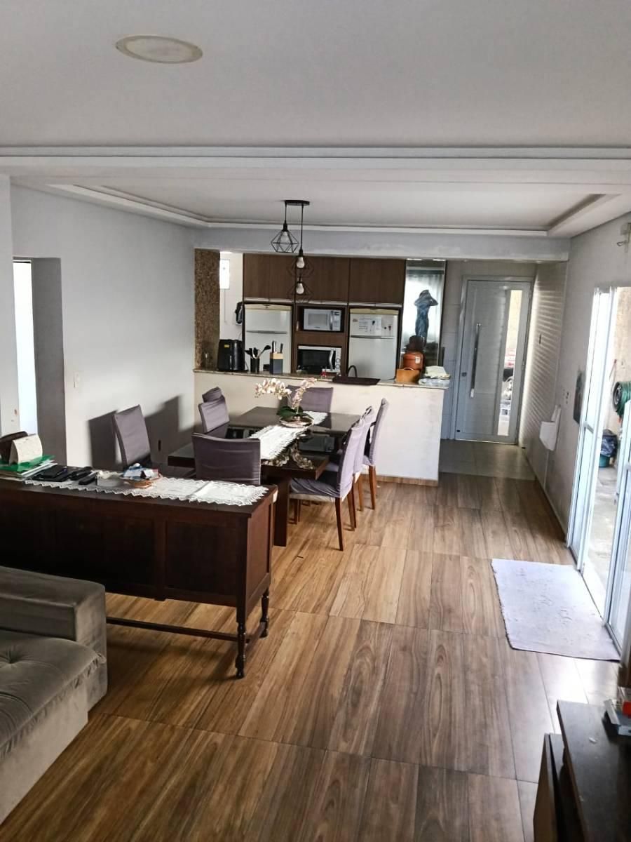 Casa com 2 dormitórios á venda no bairro vila Maringá ou permuta em Apartamento na cidade de jundiai