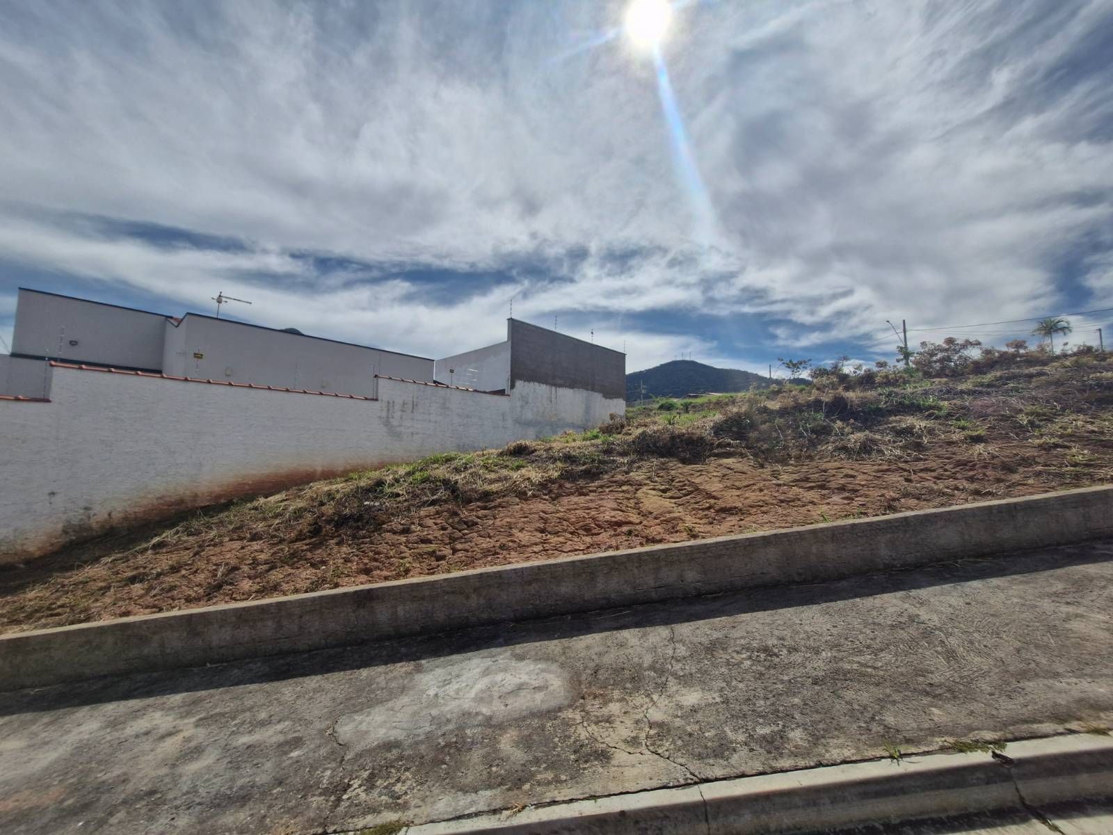 Terreno à Venda - 296,24 m² - Alto Bela Vista - Lote/Terreno em Jardim Alto da Bela Vista, Andradas - à venda - Teixeira Consultoria Imobiliaria LTDA