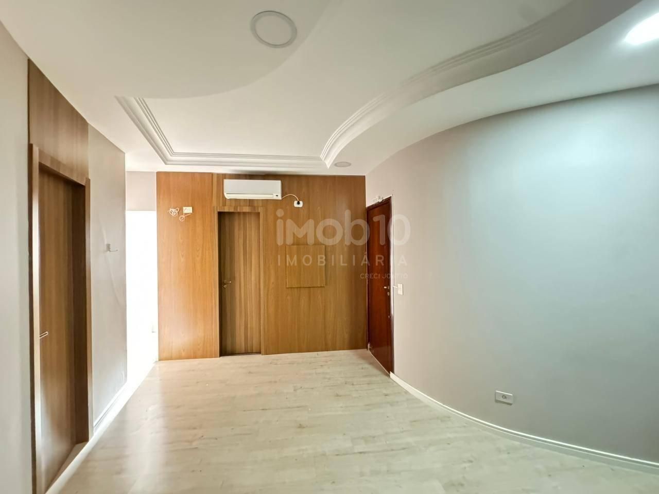 SALA COMERCIAL PARA VENDA NO EDIFÍCIO MARAJOARAS NO CENTRO DE FOZ DO IGUAÇU - PR
