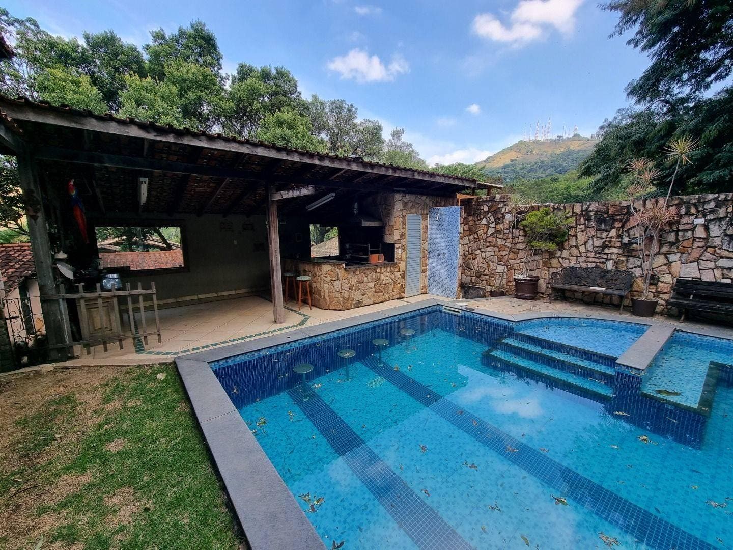 Casa - 3 Quartos - 920m² - Fradinhos - Vitória/ES