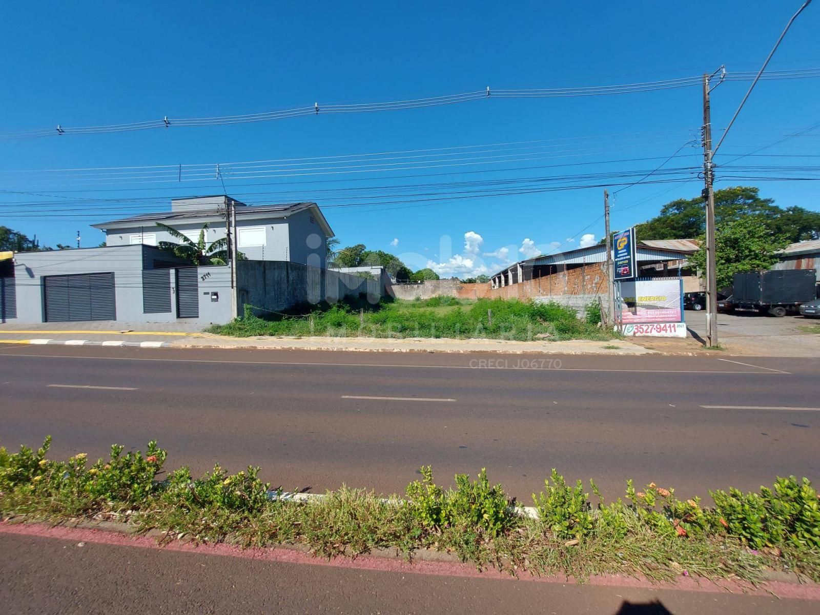 TERRENO PARA VENDA OU ALUGAR (R$6.000,00) NA AVENIDA GENERAL MEIRA EM FOZ DO IGUAÇU - PR