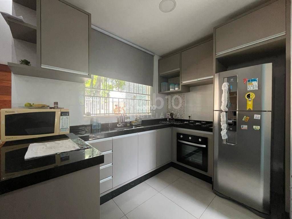 CASA COM 2 QUARTOS A VENDA NO JARDIM UNIVERSITÁRIO - FOZ DO IGUAÇU/PR