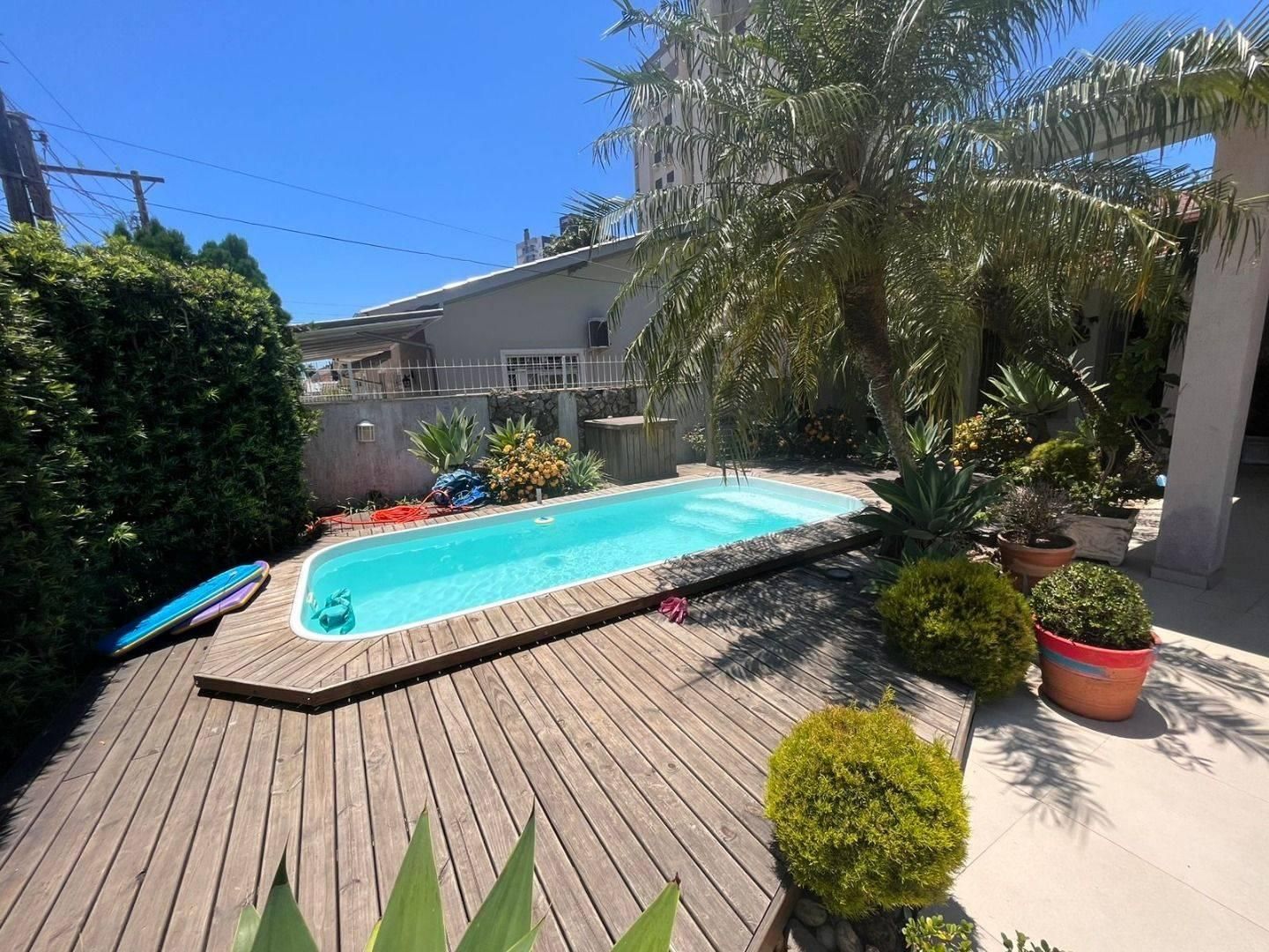 Residencial › Casa - Venda - 420,00 (M²) de Área Total - 0,00 (M²) de Área Privativa - R$:1.172.000,00 - Nossa Senhora do Rosário - São José - SC - Casa em Nossa Senhora do Rosário, São José - à venda - 500 NEGOCIOS IMOBILIARIOS EIRELI