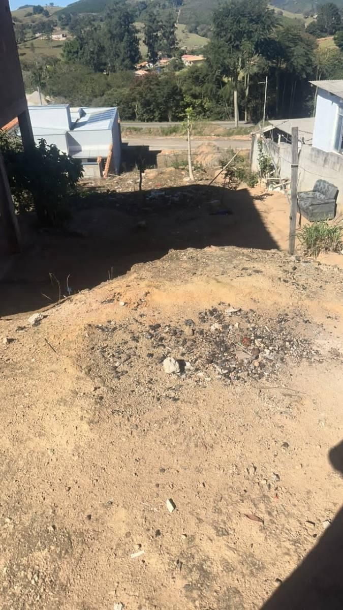 Terreno à Venda - 250 m² - Centro - Ibitiúra de Minas MG - Lote/Terreno em Centro, Ibitiúra de Minas - à venda - Teixeira Consultoria Imobiliaria LTDA