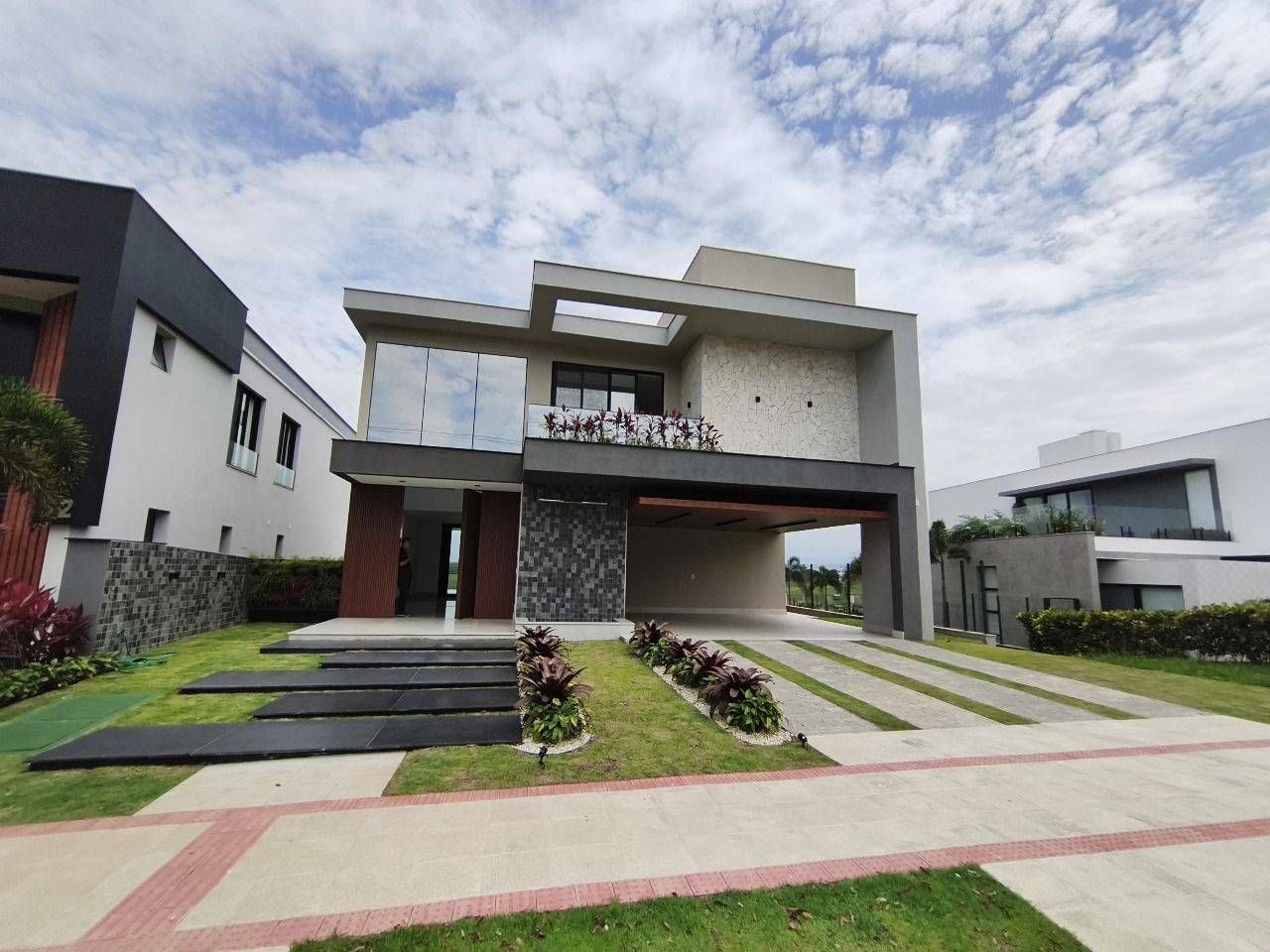 Casa - 4 Suítes - 403m² - Alphaville - Serra/ES