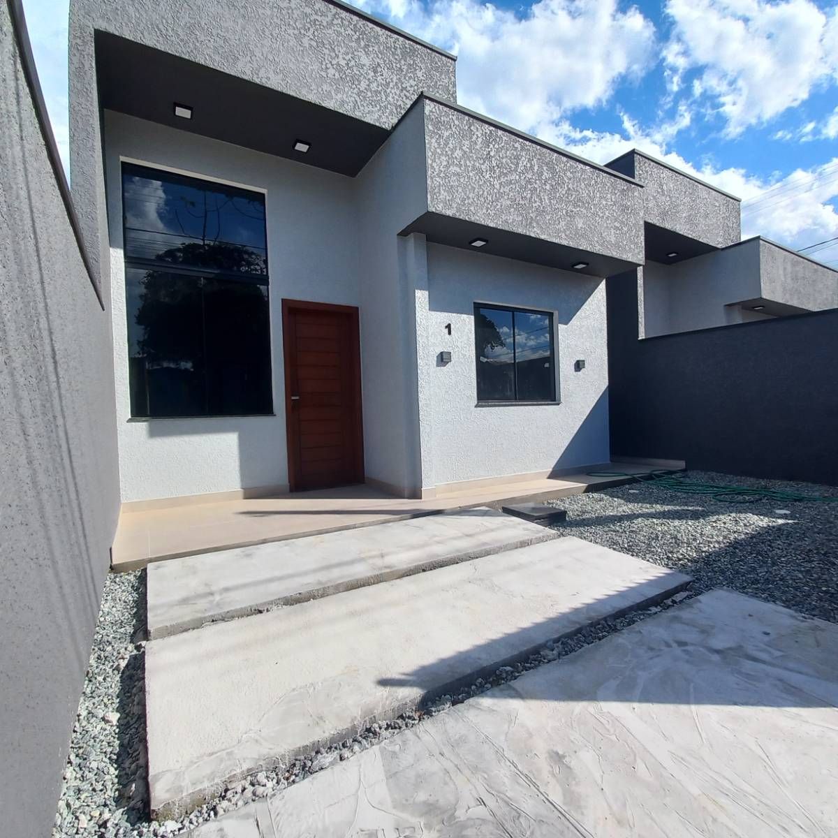 Casa 2 qts sendo 1 suite e churrasqueira - Quinta dos Açorianos