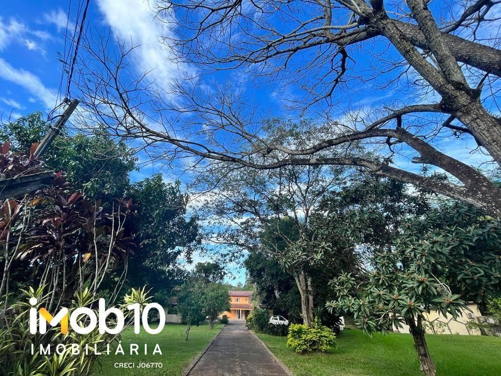 CHÁCARA COM 3 CASAS E PISCINA A VENDA NO BAIRRO JARDIM PORTO BELO EM FOZ DO IGUAÇU - PR